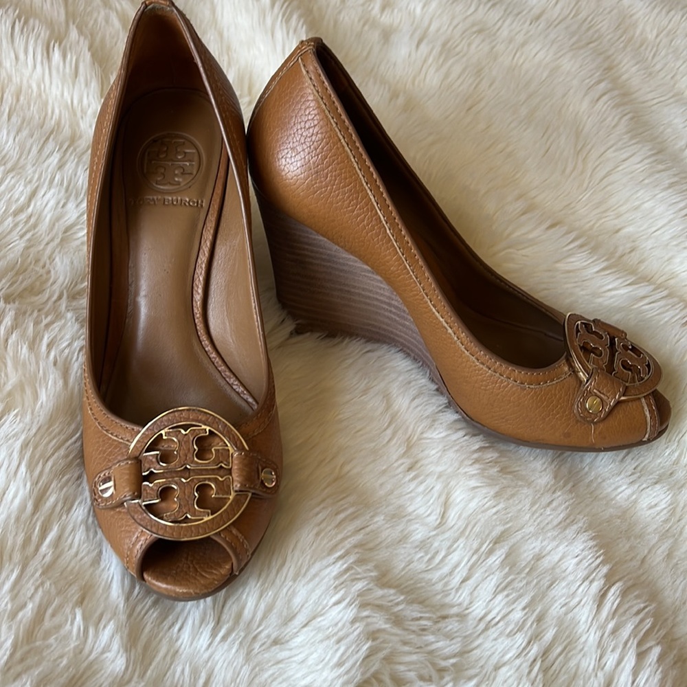 Amanda Hight open toe Heels Wedge